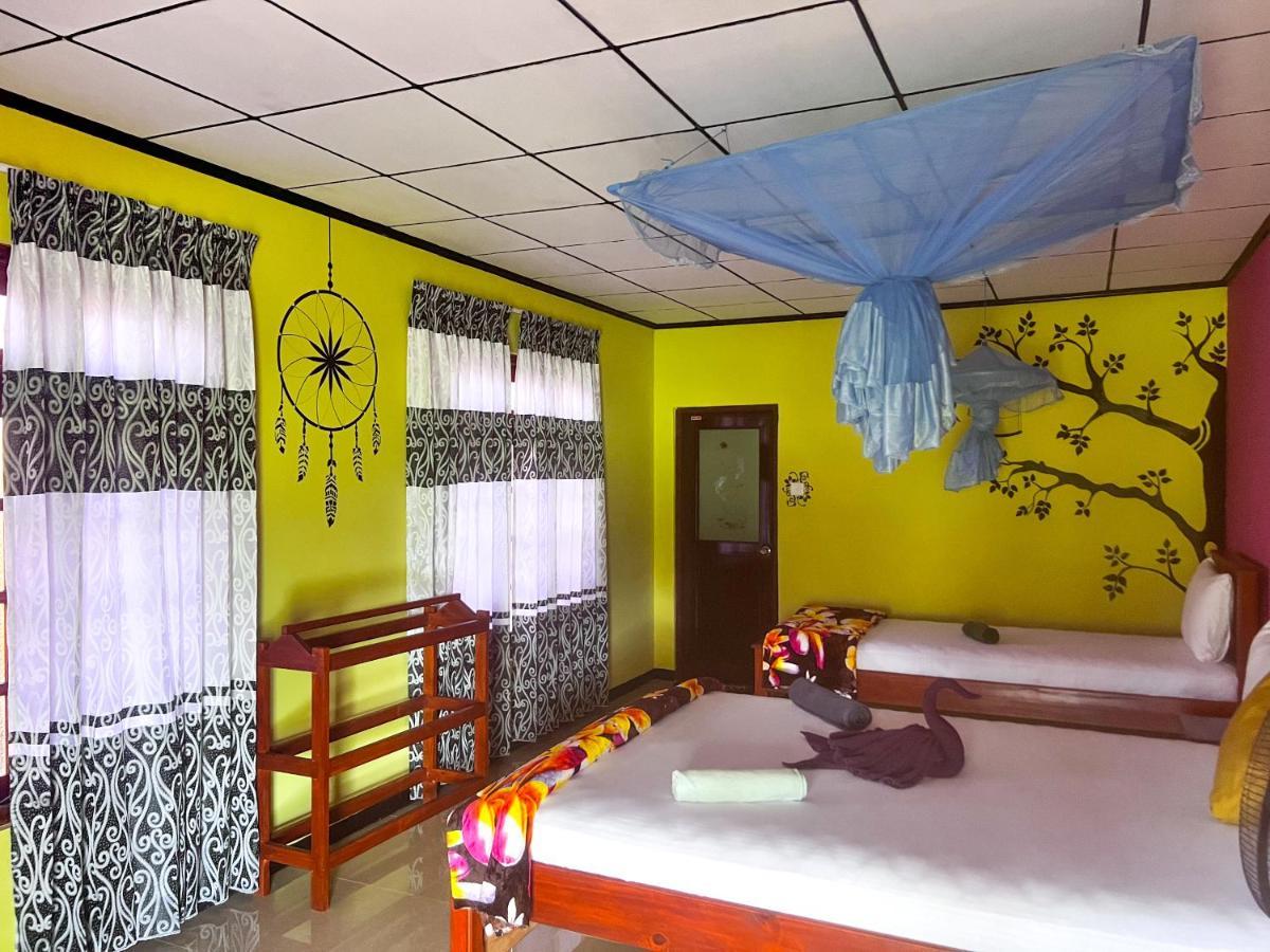 Nine Arch Homestay Ella Bagian luar foto