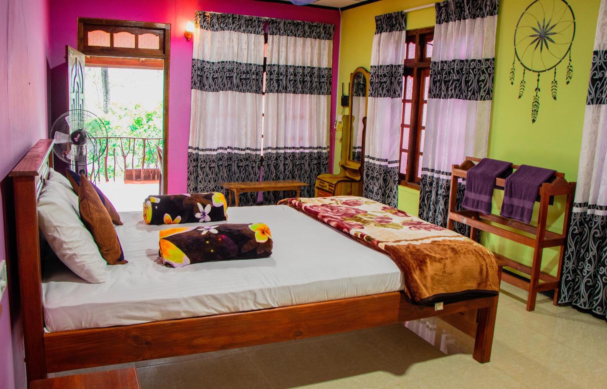 Nine Arch Homestay Ella Bagian luar foto