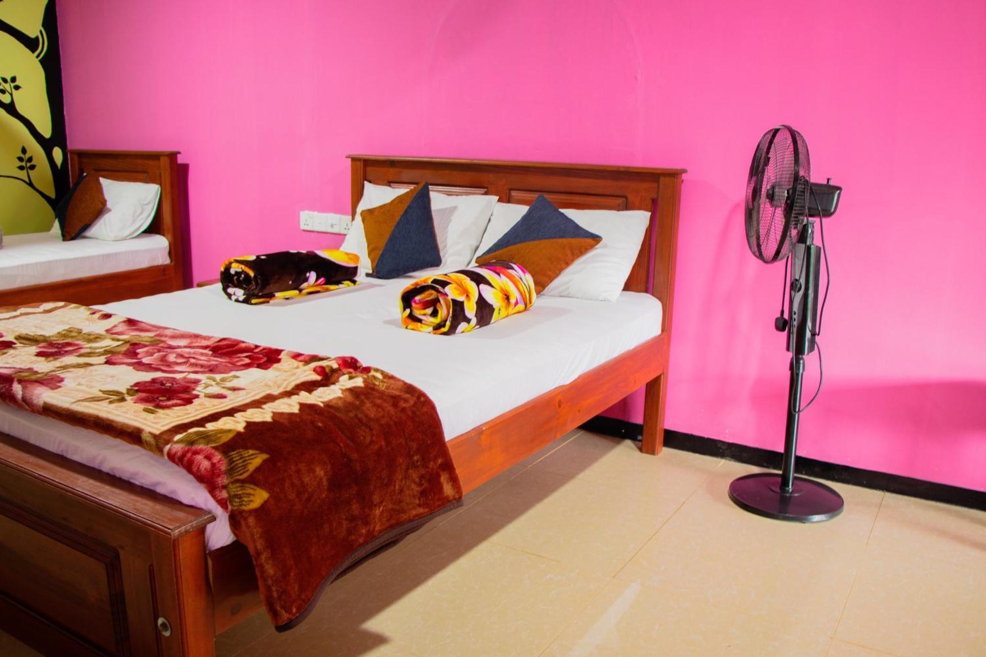 Nine Arch Homestay Ella Bagian luar foto
