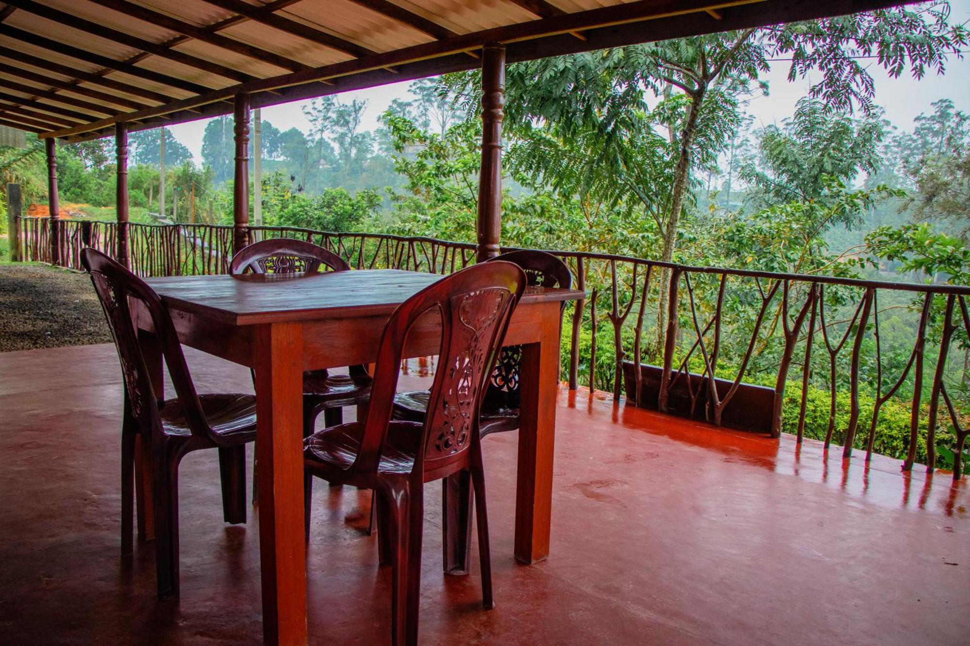 Nine Arch Homestay Ella Bagian luar foto